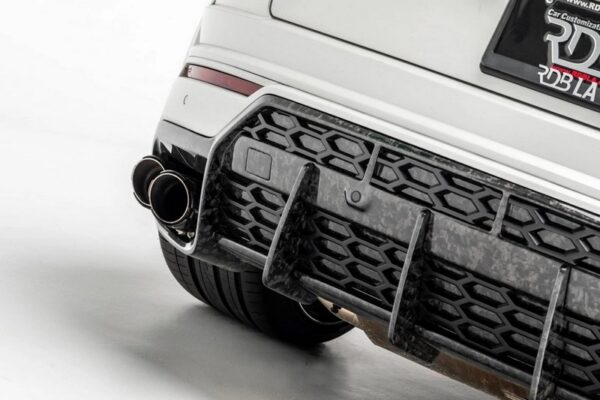 CPE Carbon Rear Diffuser - Trailer Package for Lamborghini Urus