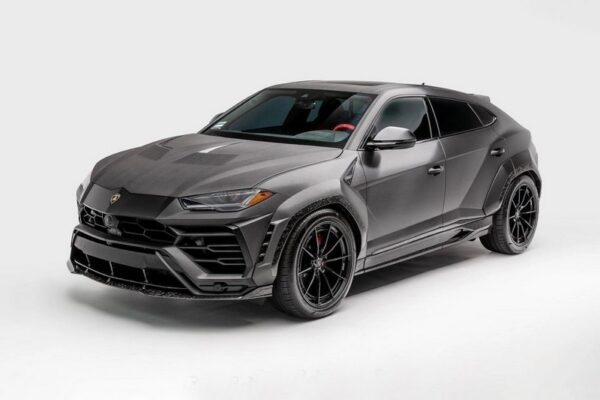 CPE Carbon Side Skirts for Lamborghini Urus