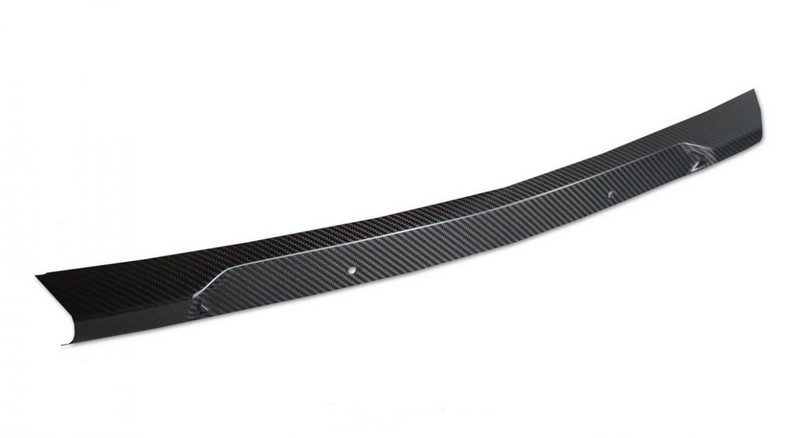 CPE Factory Carbon Trunk Middle Part for Lamborghini Urus