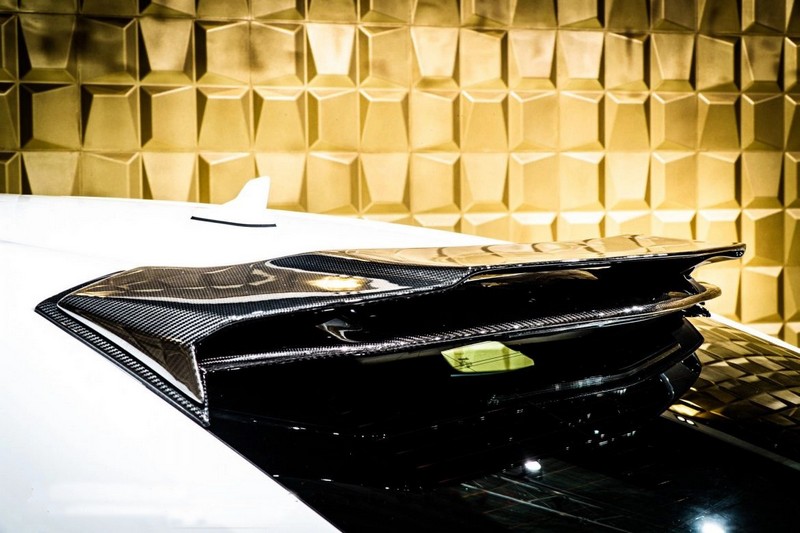 CPE Novitec Widebody Carbon Roof Spoiler for Lamborghini Urus