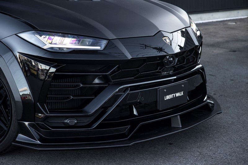 LB-Works Complete Body kit for Lamborghini Urus