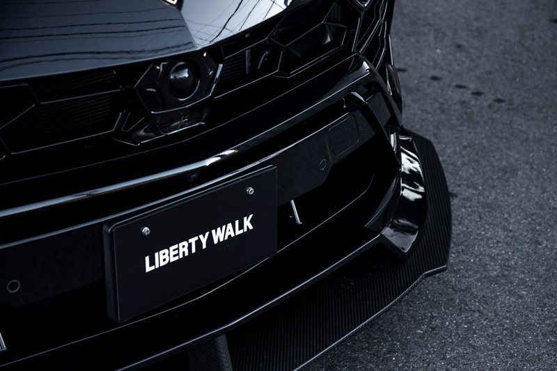 LB-Works Complete Body kit for Lamborghini Urus