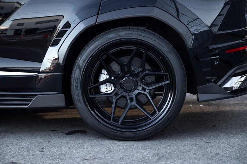 LB-Works Complete Body kit for Lamborghini Urus