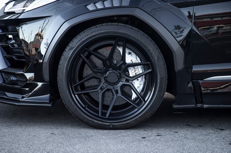 LB-Works Complete Body kit for Lamborghini Urus