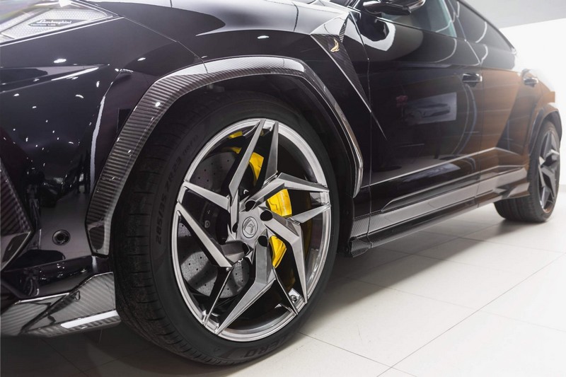 TopCar Forged Ultralight Stealth Edition Wheels - Set of 4 (Front 22x10 ET28, Rear 22x11 ET22) for Lamborghini Urus