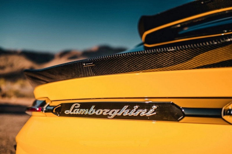 CPE Carbon Decklid Spoiler for Lamborghini Urus