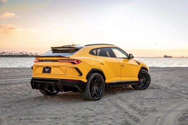 CPE Carbon Roof Spoiler for Lamborghini Urus