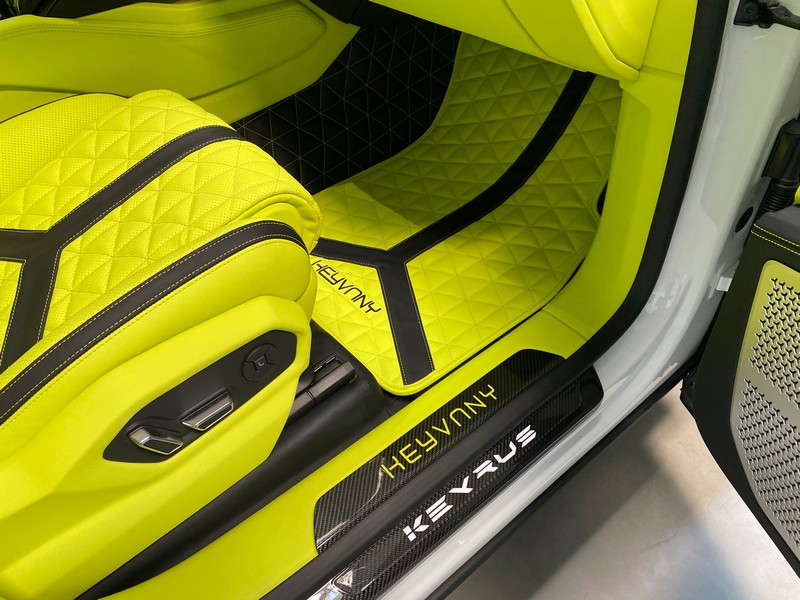 Keyvany Carbon Fiber Door Sill Guards for Lamborghini Urus