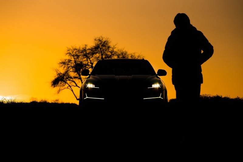 Keyvany Carbon Fiber Front Bumper LED Lights Housing with LED Lights for Lamborghini Urus