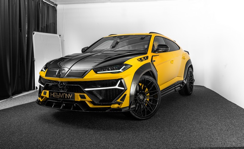 Keyvany Carbon Fiber Wide Bodykit for Lamborghini Urus