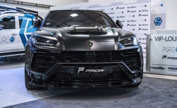 PD700 Bonnet Add-On for Lamborghini Urus