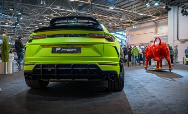 PD700 Diffusor Extension for Lamborghini Urus