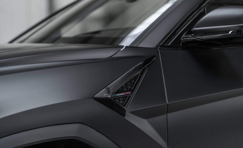 PD700 Side Frames for Fender Air Intakes for Lamborghini Urus