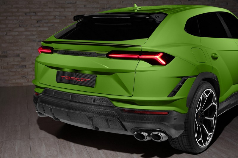 TopCar Carbon Central Pad Rear Bumper, 1 pc for Lamborghini URUS Performante