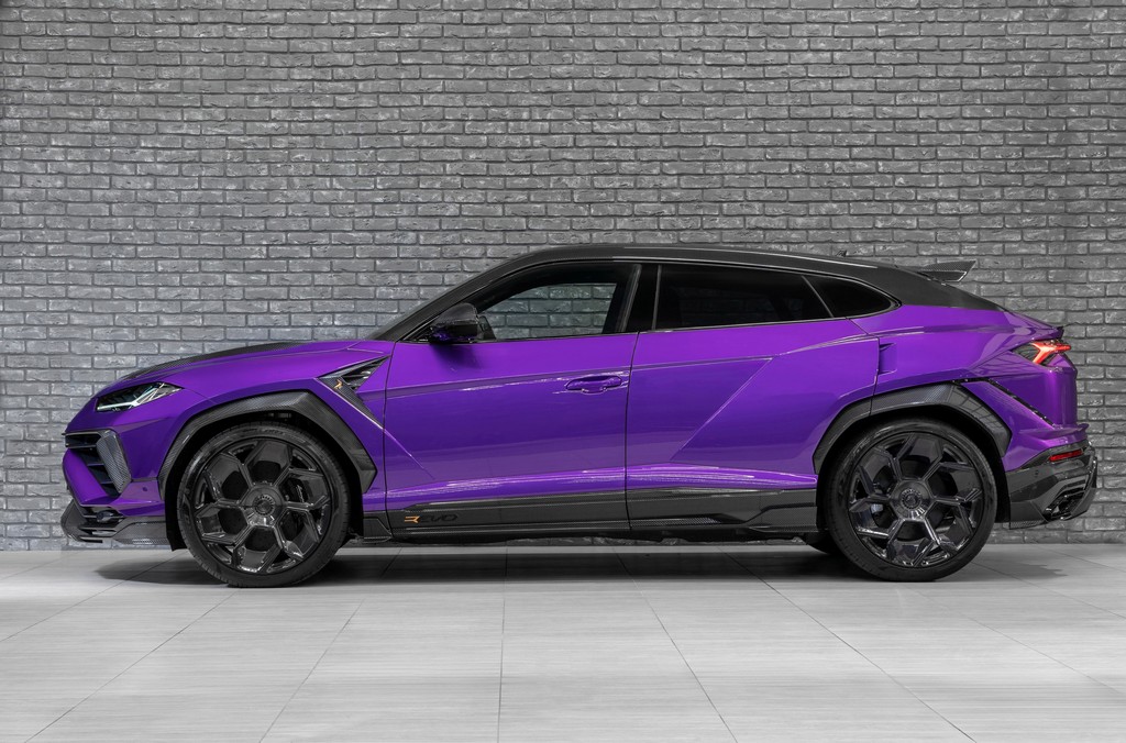 TopCar Carbon Gloss Fender Extensions, 6 pcs for Lamborghini Urus R’EVO Limited Edition 2.0