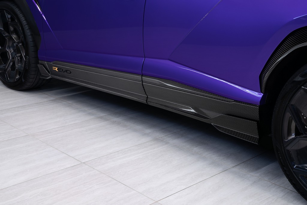 TopCar Carbon Gloss Side Skirts, 6 pcs for Lamborghini Urus R’EVO Limited Edition 2.0