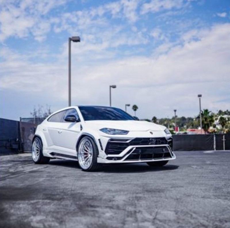 1016 Industries Lower Front Lip Carbon Fiber for Lamborghini Urus S / Performante (2018–2022)