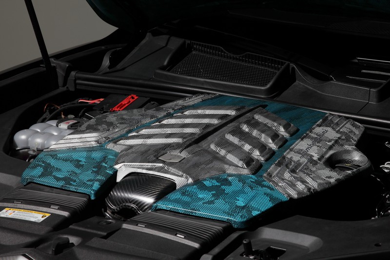 TopCar Carbon Engine Cover, 2 pcs for URUS R’Evo Carbon Edition