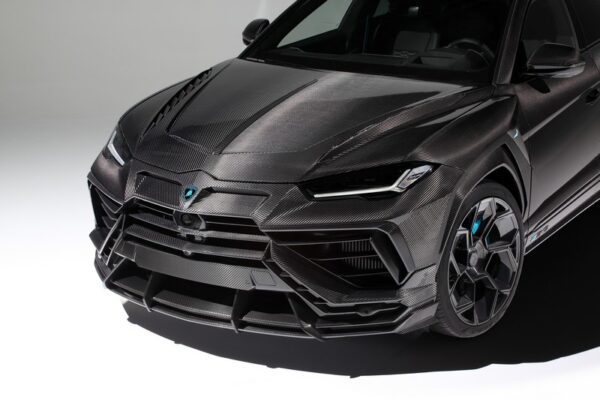 TopCar Carbon Front Air Intake, Side Parts for URUS R’Evo Carbon Edition