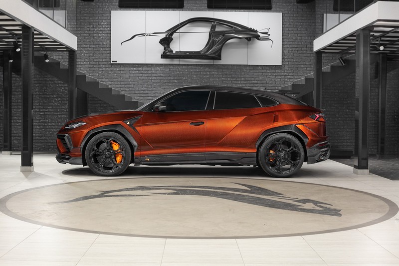 TopCar Stealth Carbon Front Doors, 2 pcs for URUS R’Evo Stealth Edition