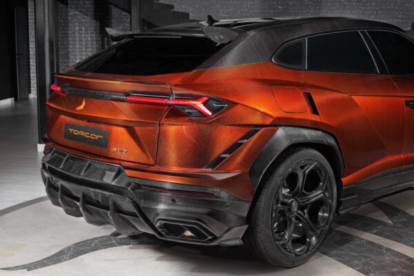 TopCar Stealth Carbon Rear Bumper Top Part for URUS R’Evo Stealth Edition