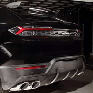 TopCar Rear Bumper Lower Section in Visible Carbon Fiber for Lamborghini Urus SE Light Pack