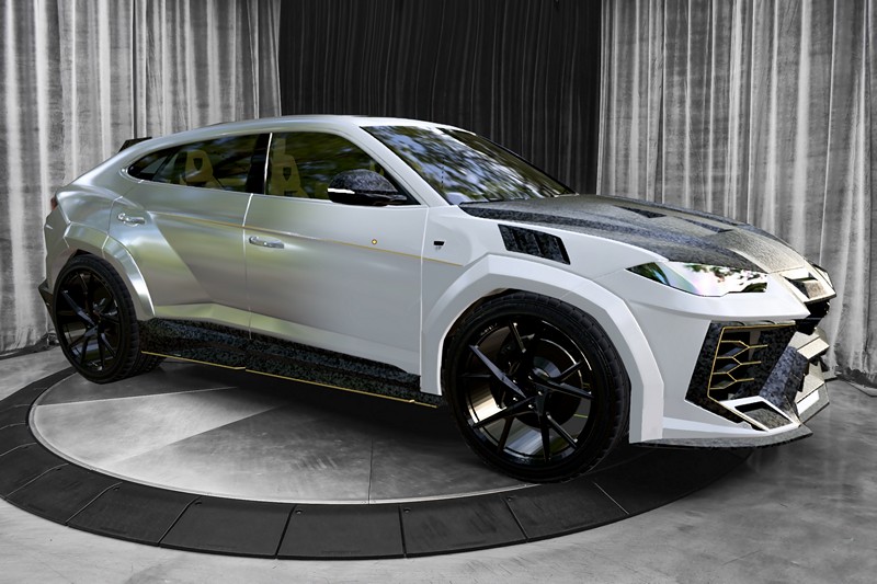 Carbon Fiber Wide Body Kit: Fits the OEM Lamborghini Urus Performante & S