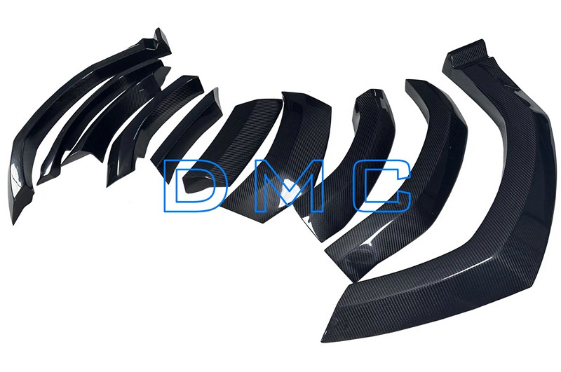 Carbon Fiber Wide Body Kit: Fits the OEM Lamborghini Urus Performante & S